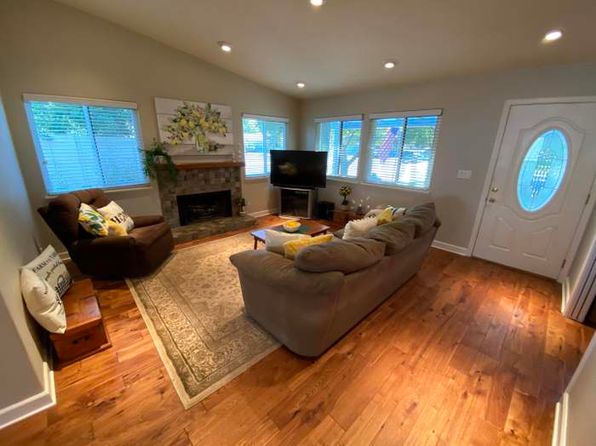 (undisclosed Address)