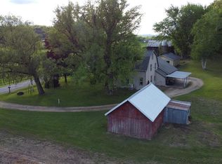 N2224 Wafle Rd, Mauston, WI 53948