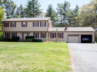 11 High Pines Dr, Kingston, MA 02364