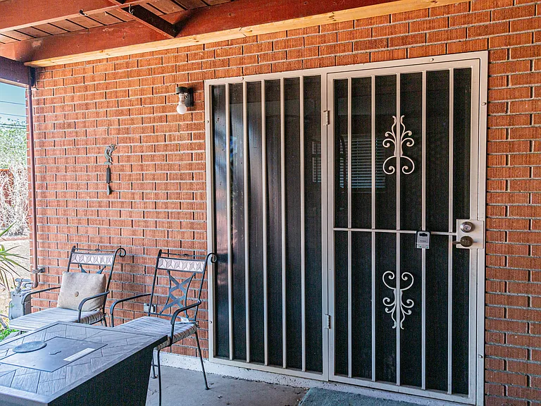 1334 W Schafer Dr #1 — Photo 8