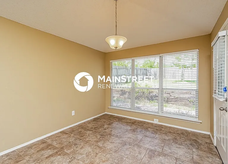 1208 Mirike Dr — Photo 7