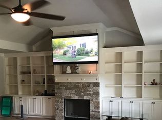 101 Hidden Valley Rd, Wills Point, TX 75169