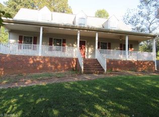 150 Dempsey Ave, Winston Salem, NC 27107