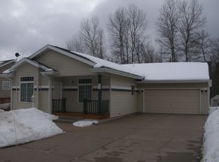 353 Stone Quarry Dr, Marquette, MI 49855