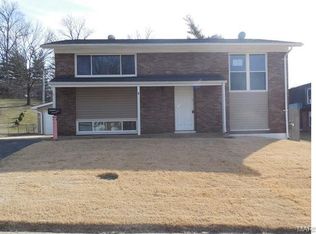 1564 Ville Martha Ln, Hazelwood, MO