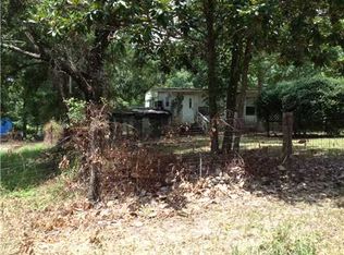 913 Roys Rd, Gautier, MS 39553