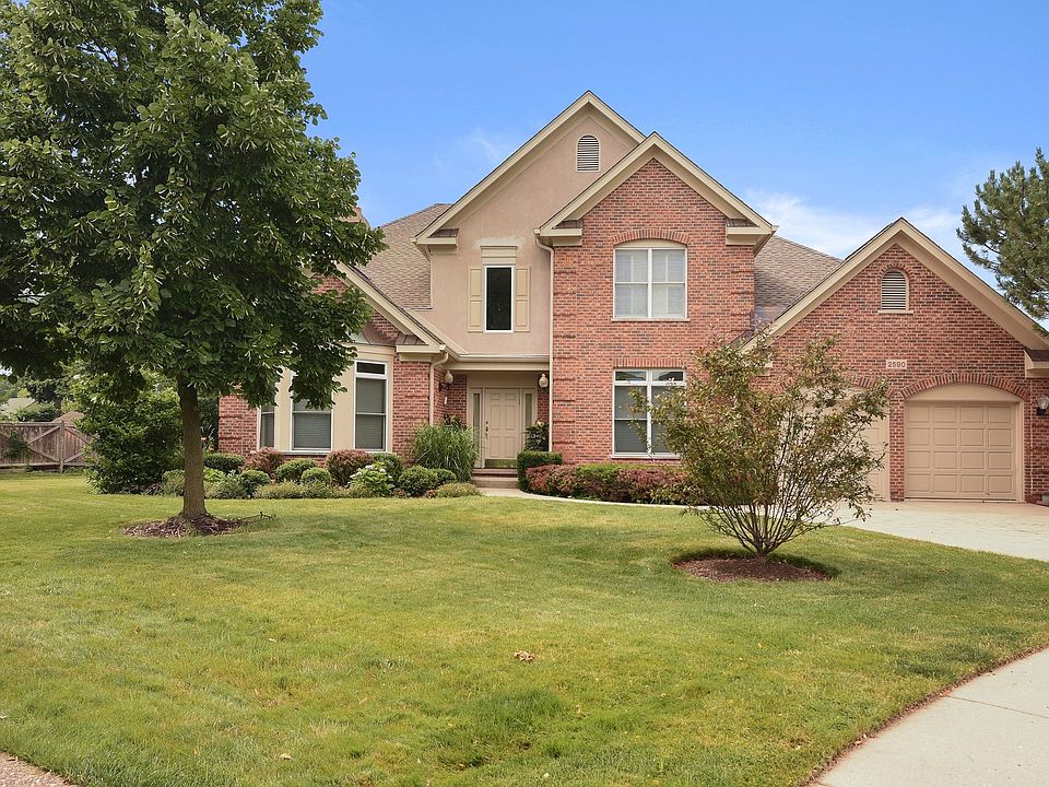 1st image of 2590 Fairford Ln