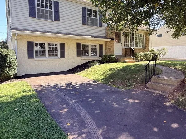 1037 Pross Rd, Lansdale, PA 19446