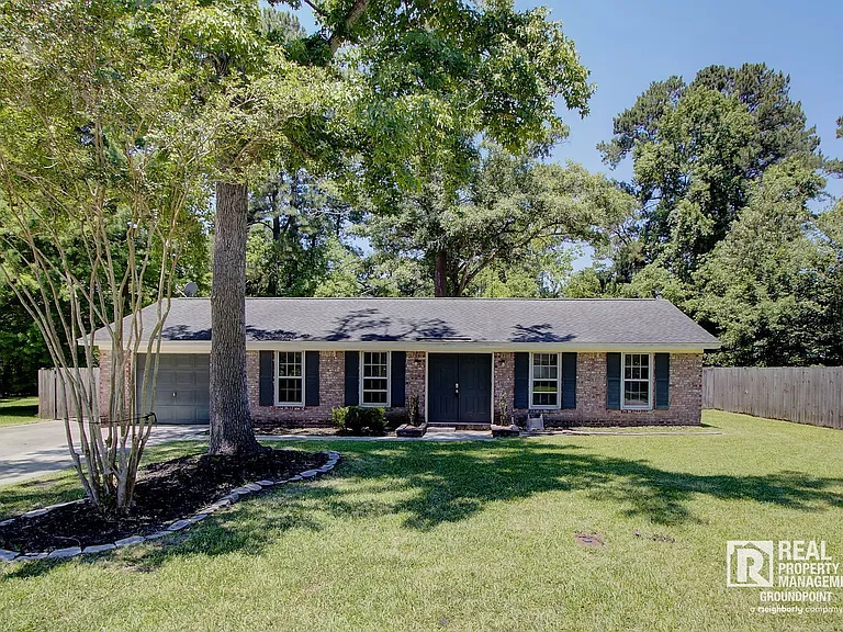 125 Tiffany Ln — Photo 1