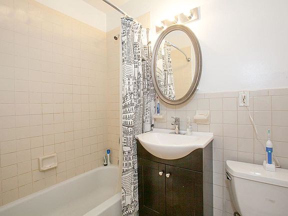 5th image of 213 Prospect Ave #1