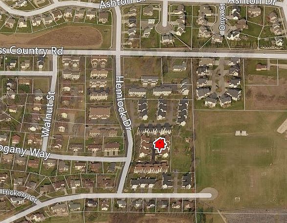 2nd image of 845 Hemlock Dr