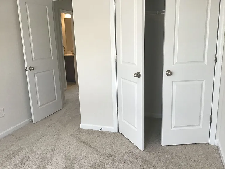 1029 Beatty Woods Dr — Photo 14