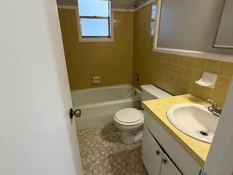 8650 Jernigan Rd #31 — Photo 2
