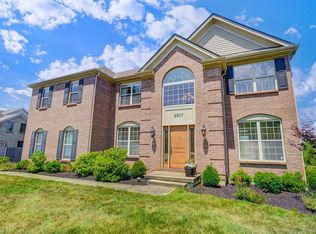 2907 Turpin Lake Pl, Cincinnati, OH 45244
