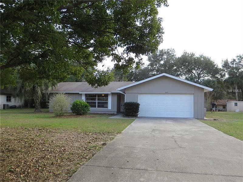1st image of 223 Bentbough Dr