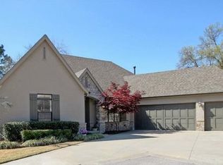 4806 S Florence Ct, Tulsa, OK 74105