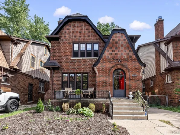 17342 Warrington Dr, Detroit, MI 48221