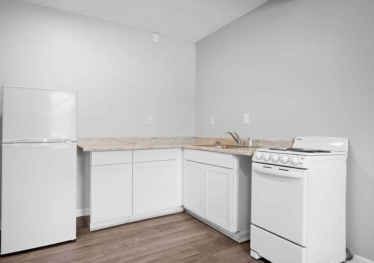 2510 Fort Campbell Blvd — Photo 4