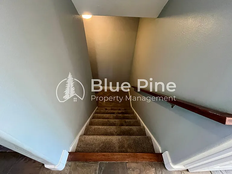 157 Leesburg Ln — Photo 28