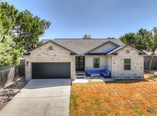 570 Forest Crst, Canyon Lake, TX 78133