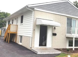 16542 Wolcott Ave, Markham, IL 60428