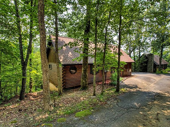 3rd image of 277 Cherokee Path Way