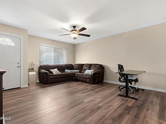 5th image of 5410 W ALTADENA Avenue