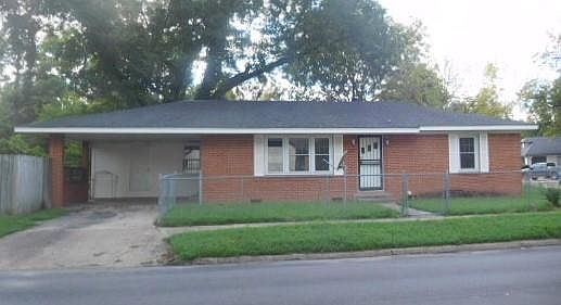 1st image of 407 N Franklin St