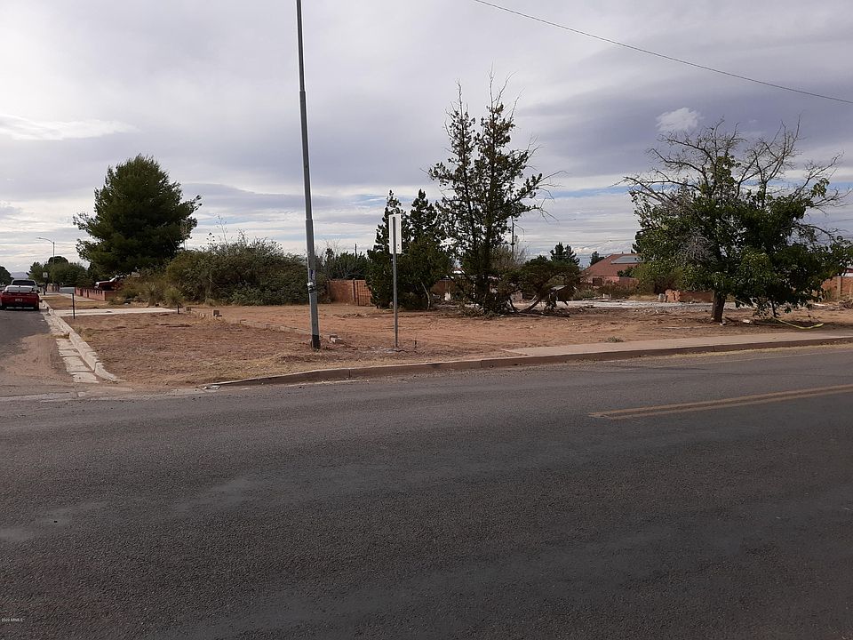 2nd image of 2100 N Washington Ave