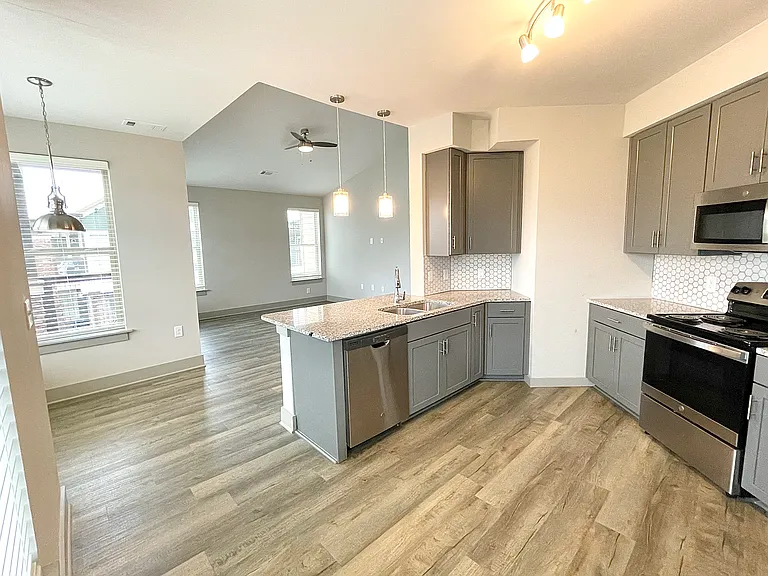 The Preserve at The Hub - Hub West — Photo 30