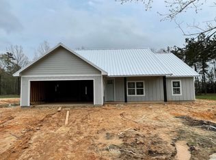 214 Countrywood Dr, Huntington, TX 75949