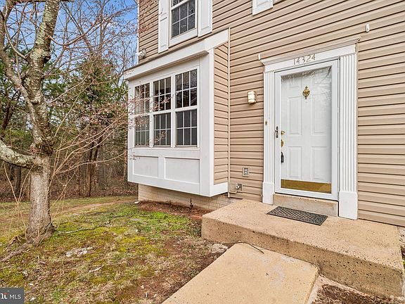 5th image of 14324 Springfield Ct