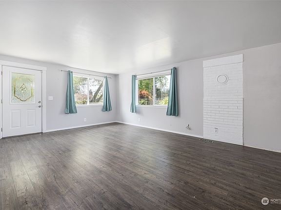 4th image of 1115 Shuler Avenue