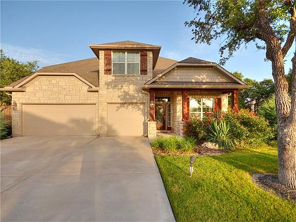 3rd image of 2414 Yorkshire Ln
