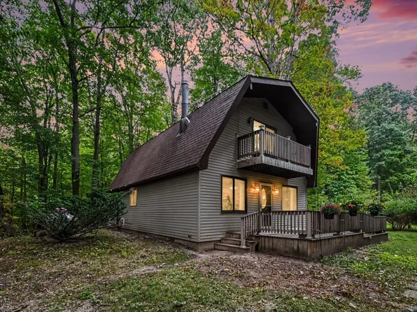 3816 Adams Dr, Attica, MI 48412