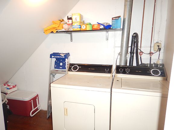 4th image of 4725 Boxwood Pl
