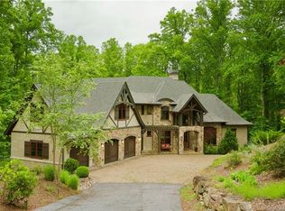 662 Walnut Valley Pkwy, Arden, NC 28704