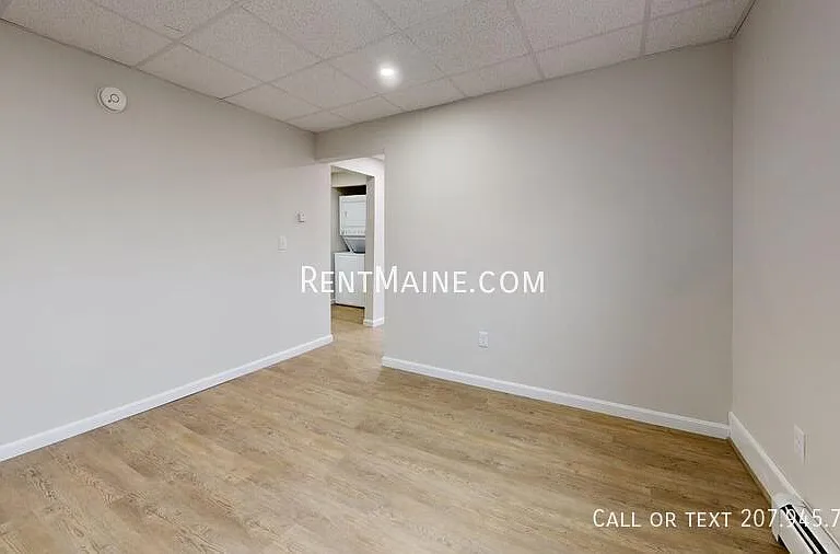 109 Main Rd S #B — Photo 8