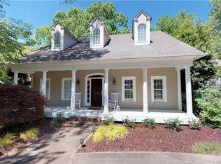 5623 All Saints Ln, Charlotte, NC 28226