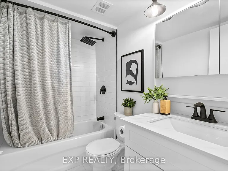2323 Confederation Pkwy #905 — Photo 15