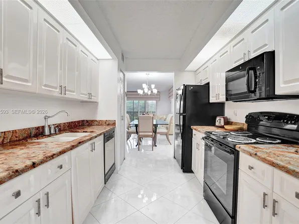 12955 SW 16th Ct APT 314M, Pembroke Pines, FL 33027