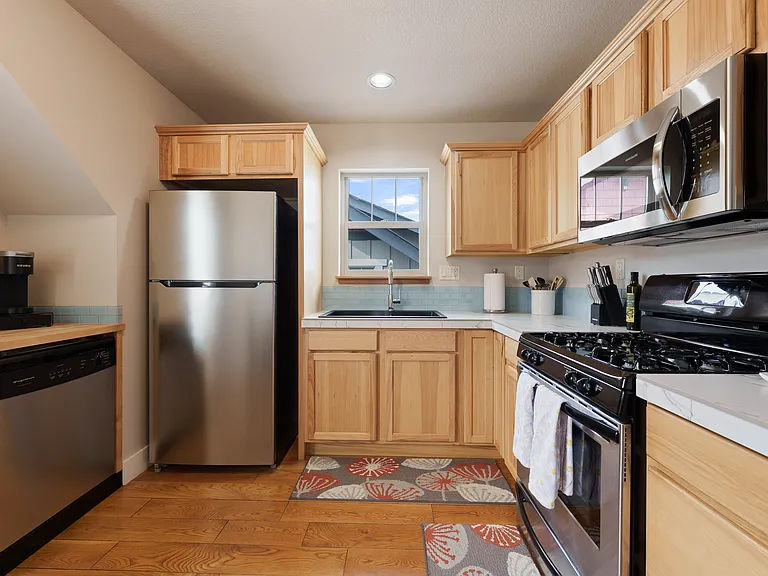 625 Compass Ln #2 — Photo 8
