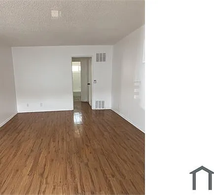 1 bed, 700 sqft, $2,100 — Photo 2