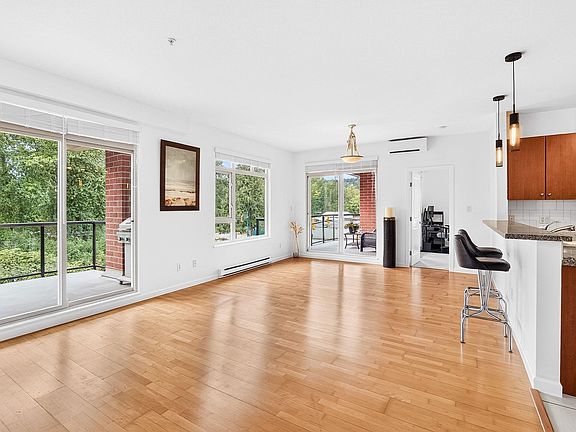 2nd image of 100 Capilano Rd #304
