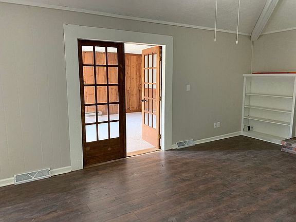 2nd image of 13260 La Canada Blvd
