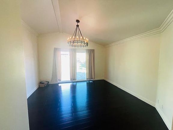 3rd image of 16350 W Sun Canyon St