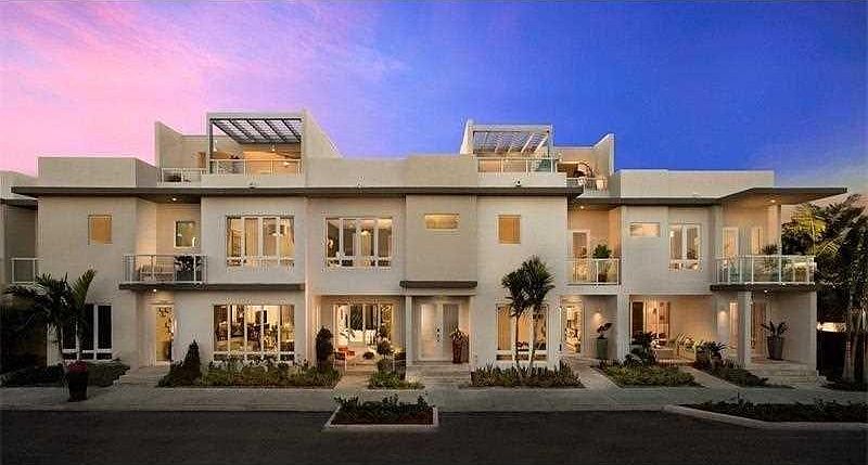 1st image of 6457 NW 104th Ct