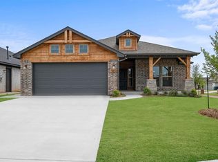 3832 NW 177th St, Edmond, OK 74636