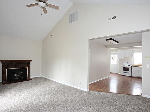 4th image of 177 Forest Blvd