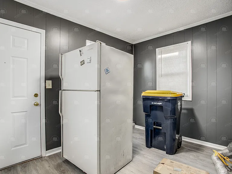 4309 College Ave — Photo 14